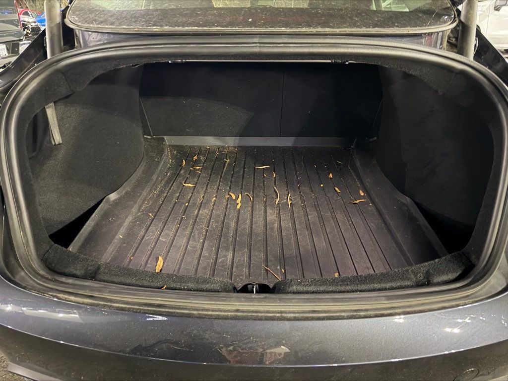 2024 Tesla Model 3 Long Range AWD - 22975734 - 17