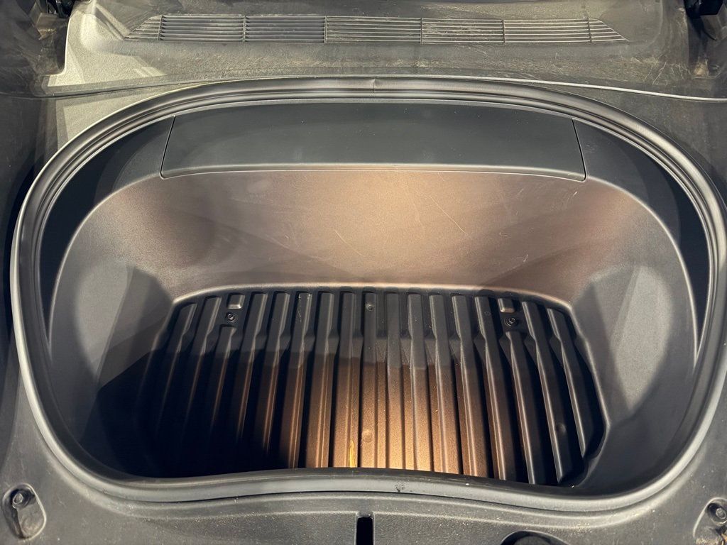 2024 Tesla Model 3 Long Range AWD - 22975734 - 18