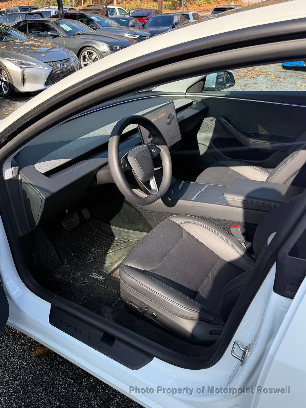 2024 Tesla Model 3 Long Range photo 3
