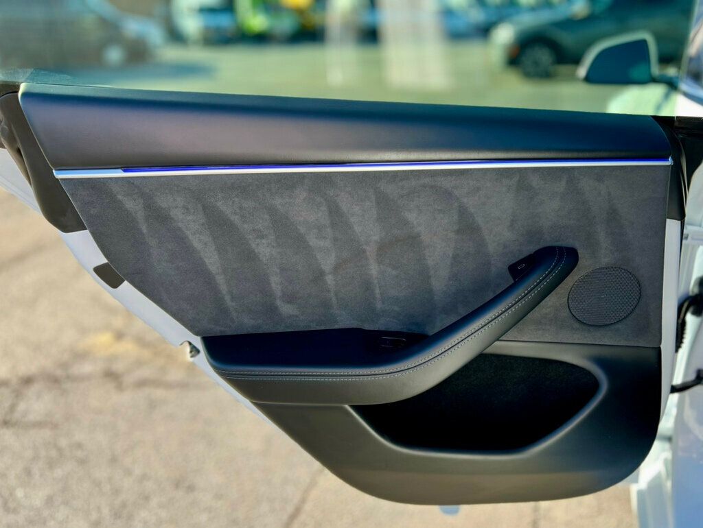 2024 Tesla Model 3 Long Range AWD - 22950217 - 14