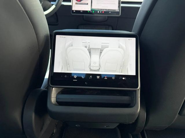 2024 Tesla Model 3 Long Range AWD - 22948388 - 16