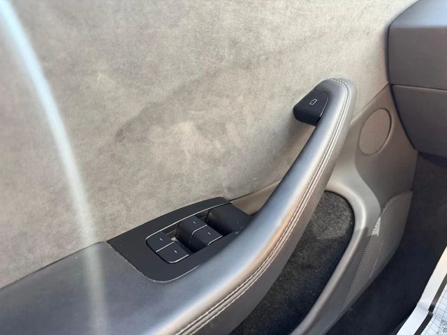 2024 Tesla Model 3 Long Range AWD - 22948388 - 31