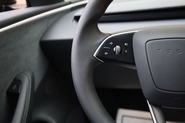 2024 Tesla Model 3 Long Range AWD - 22946043 - 30