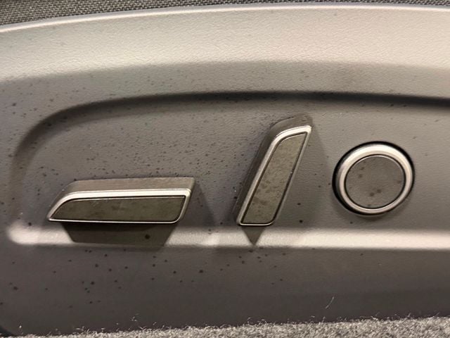 2024 Tesla Model 3 Long Range AWD - 22995789 - 17