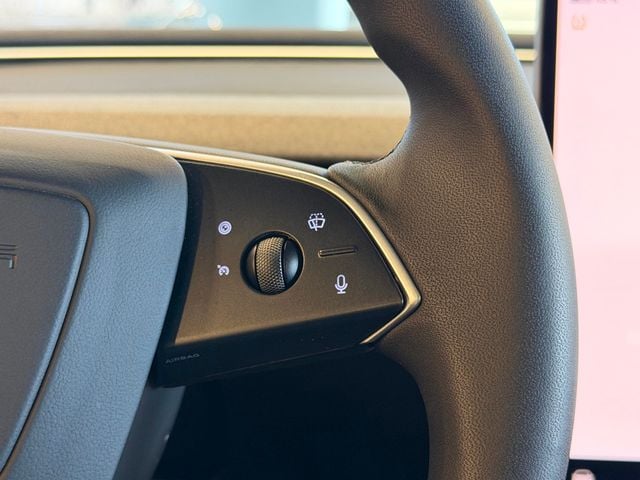2024 Tesla Model 3 Long Range AWD - 22995789 - 28