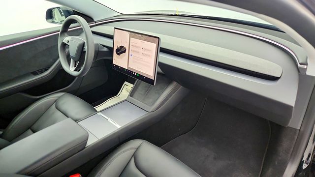 2024 Tesla Model 3 Long Range AWD (341 miles of range) - 22965160 - 27