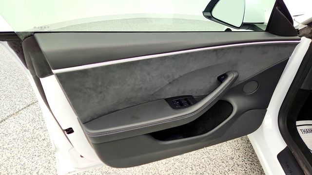 2024 Tesla Model 3 Long Range AWD (341 miles of range) - 22972026 - 10