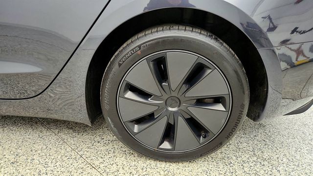 2024 Tesla Model 3 Long Range AWD w/ White & Black Premium Interior - 23001494 - 8