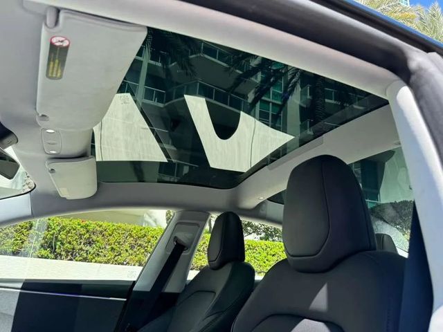 2024 Tesla Model 3 Long Range RWD - 22989429 - 17