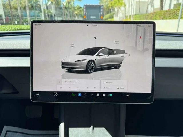 2024 Tesla Model 3 Long Range RWD - 22989429 - 24