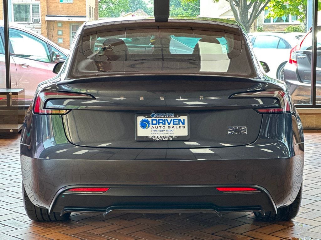 2024 Tesla Model 3 Performance photo 15