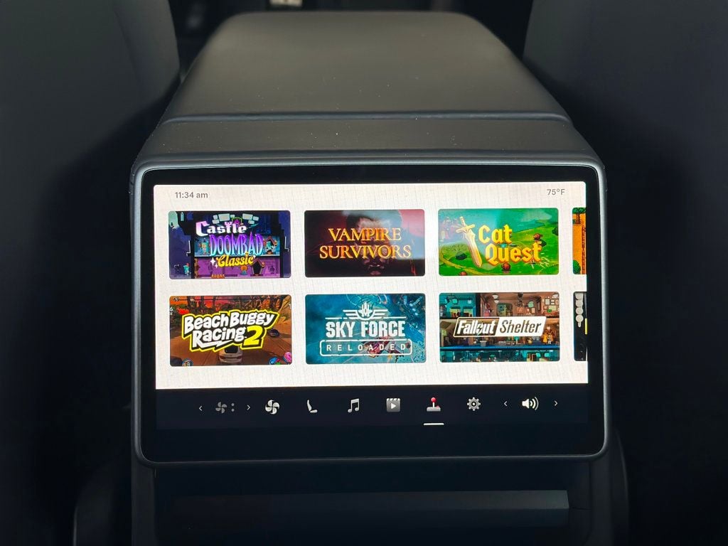 2024 Tesla Model 3 Performance photo 27