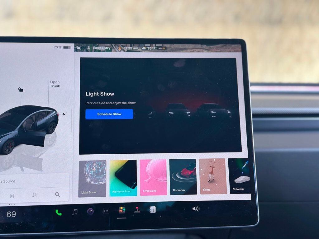 2024 Tesla Model 3 Performance photo 42
