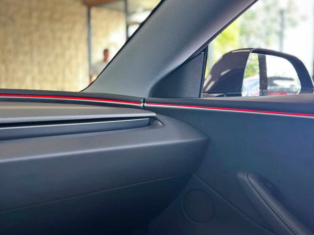 2024 Tesla Model 3 Performance photo 50