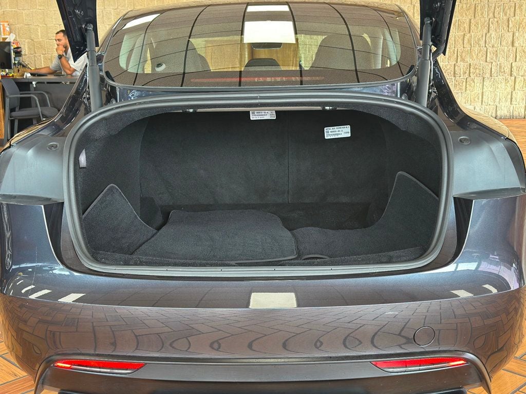 2024 Tesla Model 3 Performance photo 52