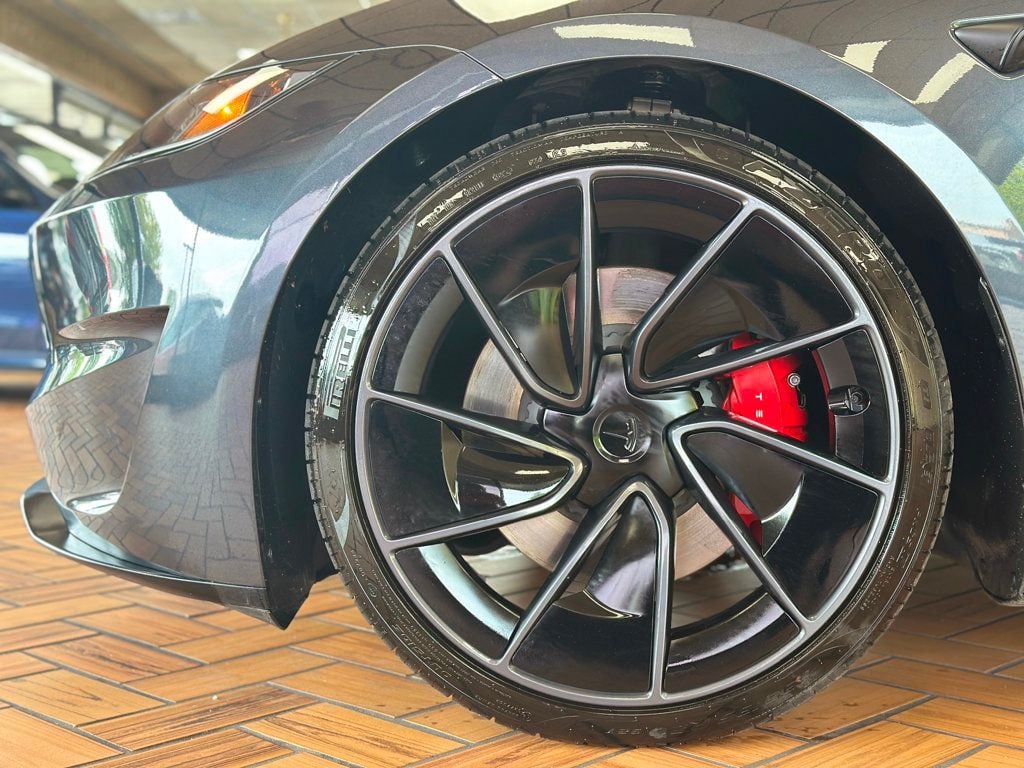 2024 Tesla Model 3 Performance photo 7