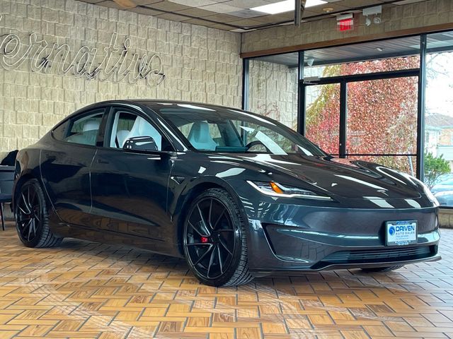 2024 Tesla Model 3 Performance AWD - 22945372 - 9