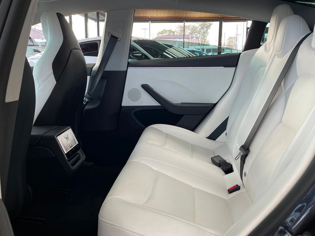 2024 Tesla Model 3 Performance AWD - 22945372 - 18