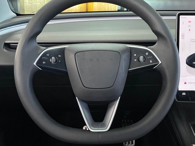 2024 Tesla Model 3 Performance AWD - 22945372 - 29