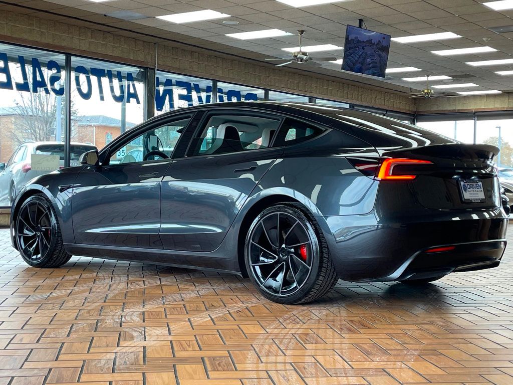 2024 Tesla Model 3 Performance AWD - 22945372 - 7
