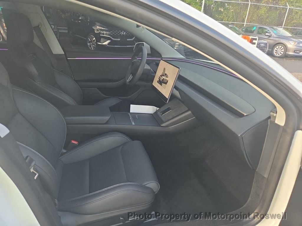2024 Tesla Model 3 Performance photo 3