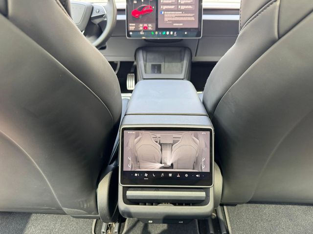 2024 Tesla Model 3 Performance AWD - 23027289 - 21