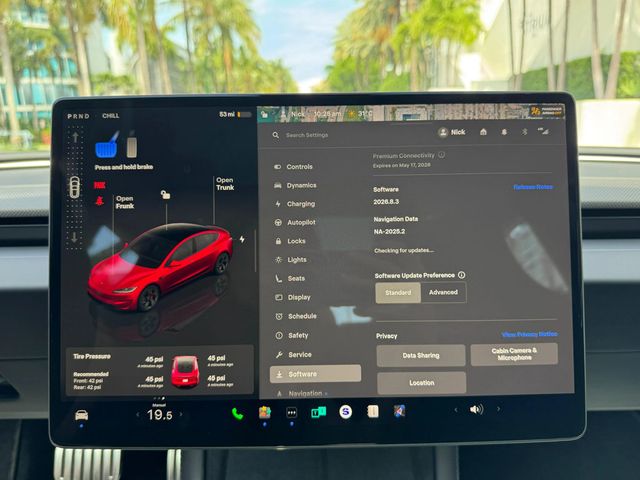 2024 Tesla Model 3 Performance AWD - 23027289 - 31