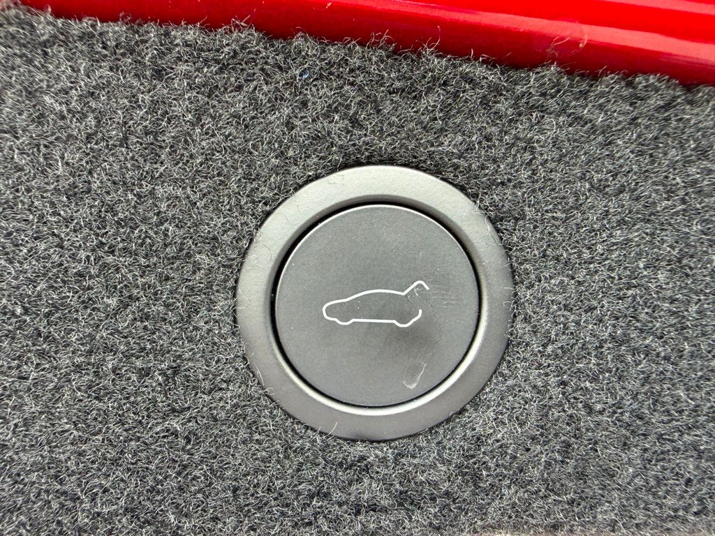 2024 Tesla Model 3 Performance AWD - 23035391 - 26