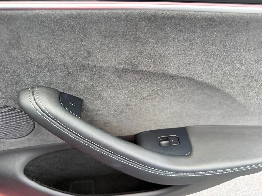 2024 Tesla Model 3 Performance AWD - 23035391 - 29
