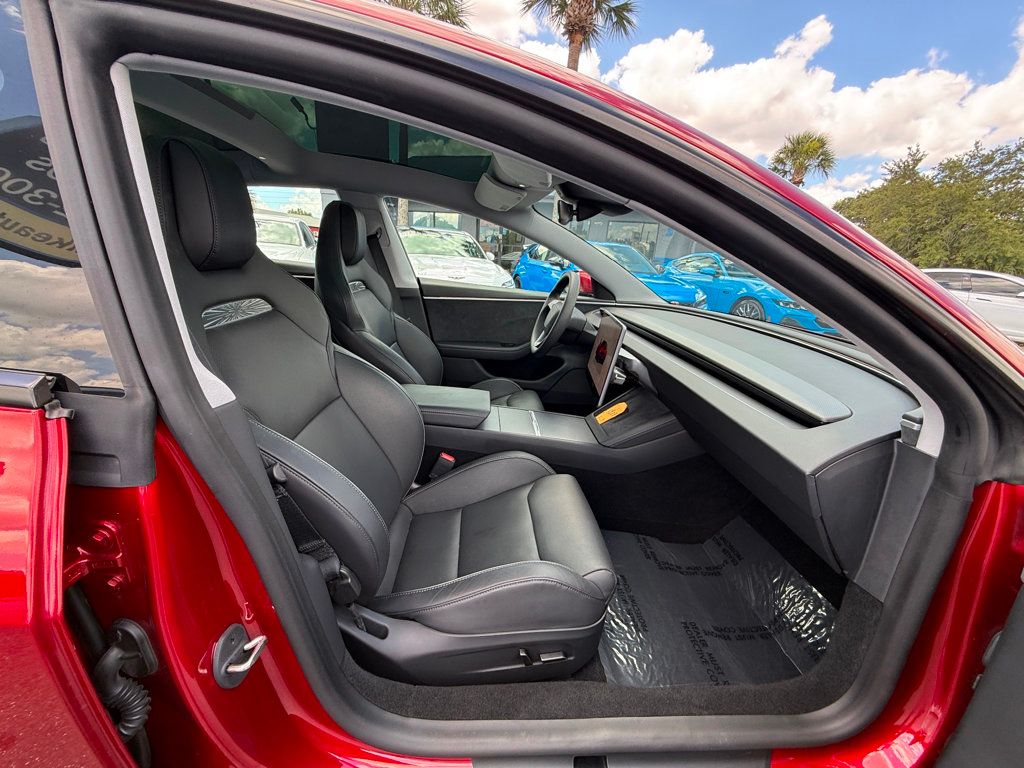 2024 Tesla Model 3 Performance AWD - 23035391 - 31