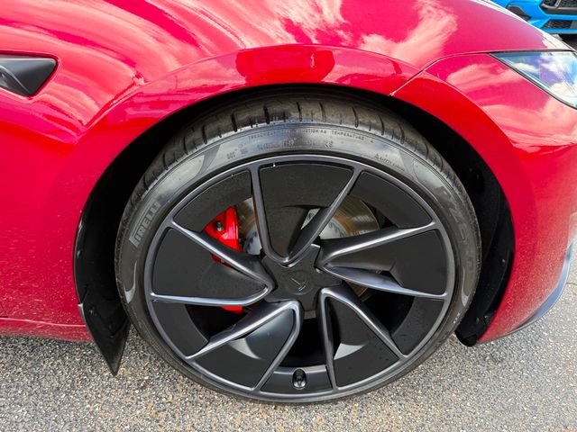 2024 Tesla Model 3 Performance AWD - 23035391 - 34