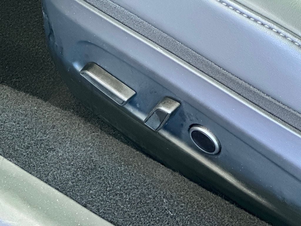 2024 Tesla Model 3 photo 22