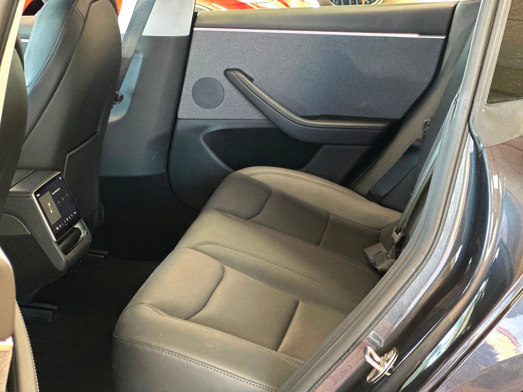 2024 Tesla Model 3 photo 25