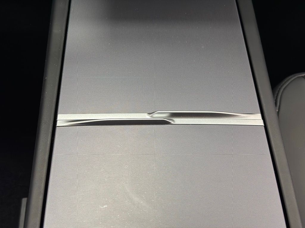 2024 Tesla Model 3 photo 52