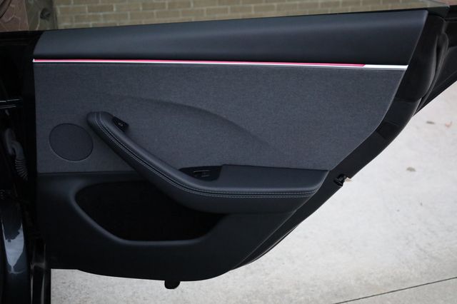 2024 Tesla Model 3 RWD - 22971731 - 19