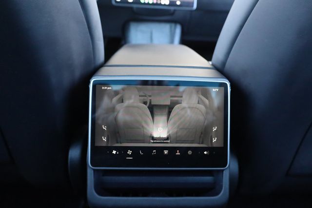 2024 Tesla Model 3 RWD - 22971786 - 32