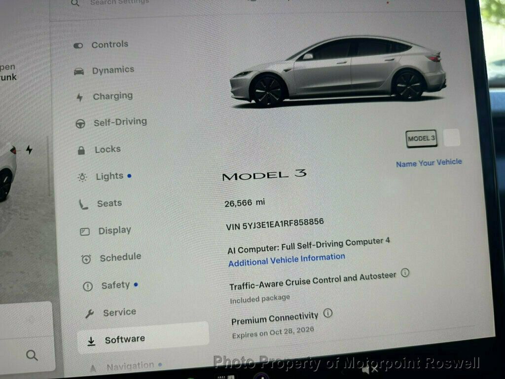 Tesla Model 3 RWD photo 18