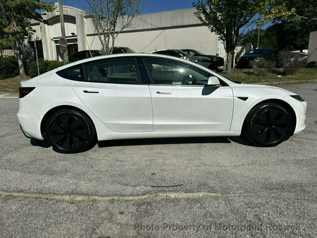 Tesla Model 3 RWD photo 5