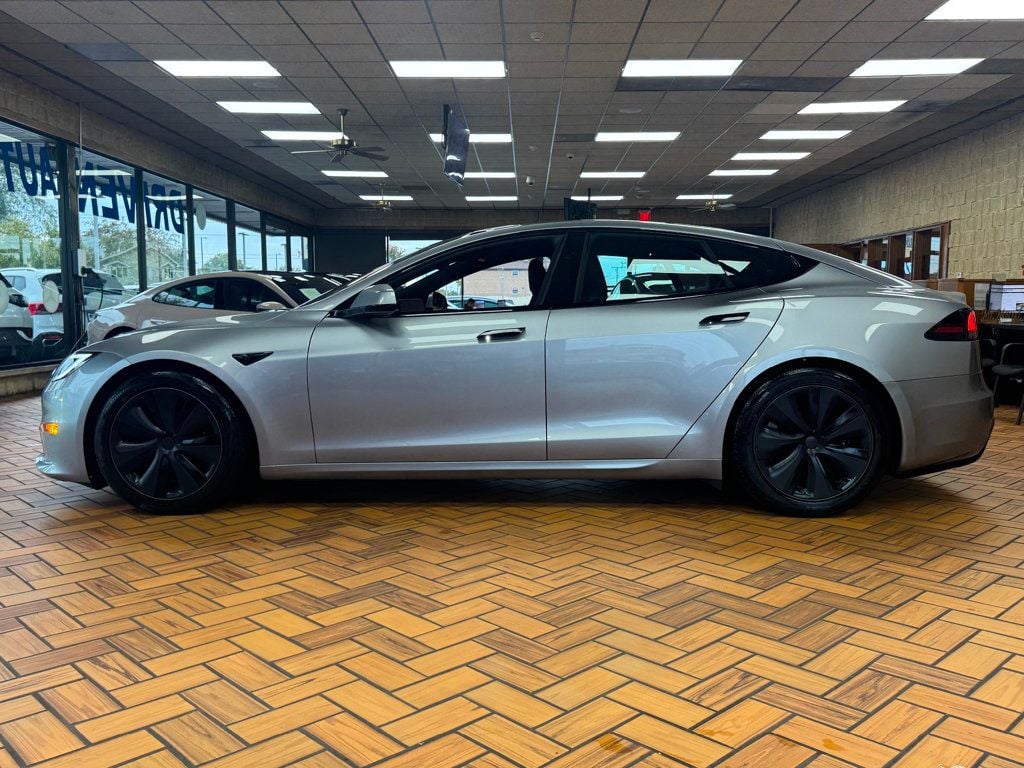 2024 Tesla Model S AWD photo 4