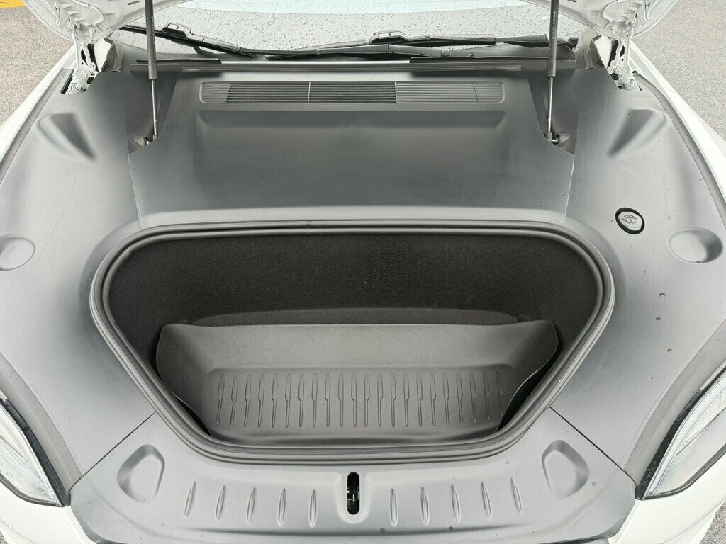 2024 Tesla Model S AWD - 23101734 - 33