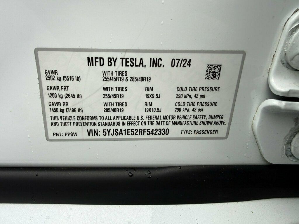 2024 Tesla Model S AWD - 23101734 - 36