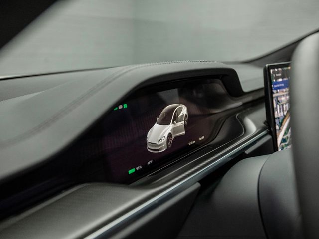 2024 Tesla Model S Plaid AWD - 22953790 - 19
