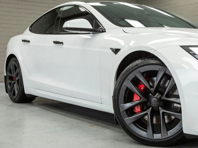 2024 Tesla Model S Plaid AWD - 22953790 - 8