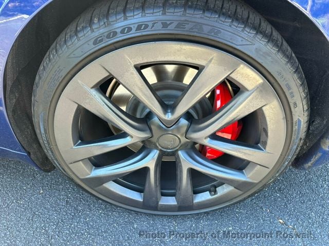 2024 Tesla Model S Plaid AWD - 22923007 - 18