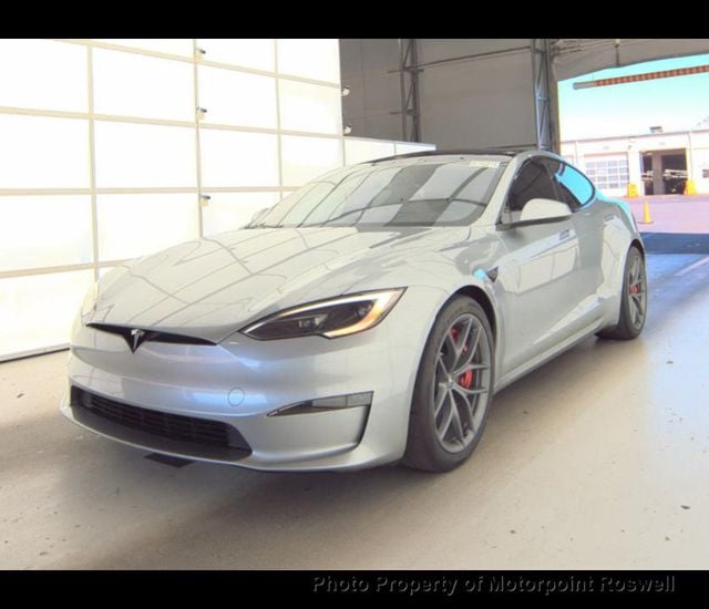 2024 Tesla Model S Plaid AWD - 22923026 - 9