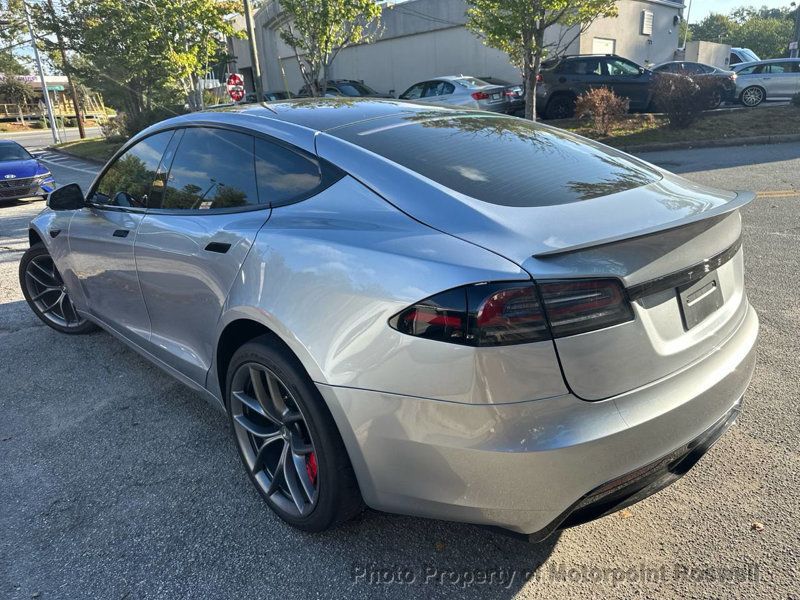 2024 Tesla Model S Plaid AWD photo 2