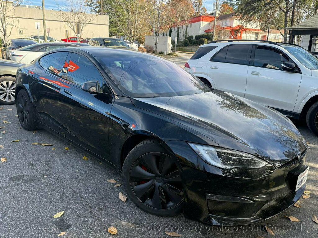 2024 Tesla Model S Plaid AWD photo 2