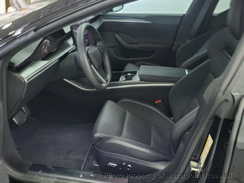 2024 Tesla Model S Plaid AWD photo 3
