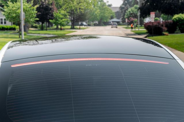 2024 Tesla Model S Plaid AWD - 22938522 - 19