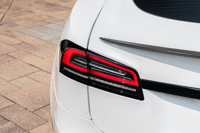 2024 Tesla Model S Plaid AWD - 22938522 - 20